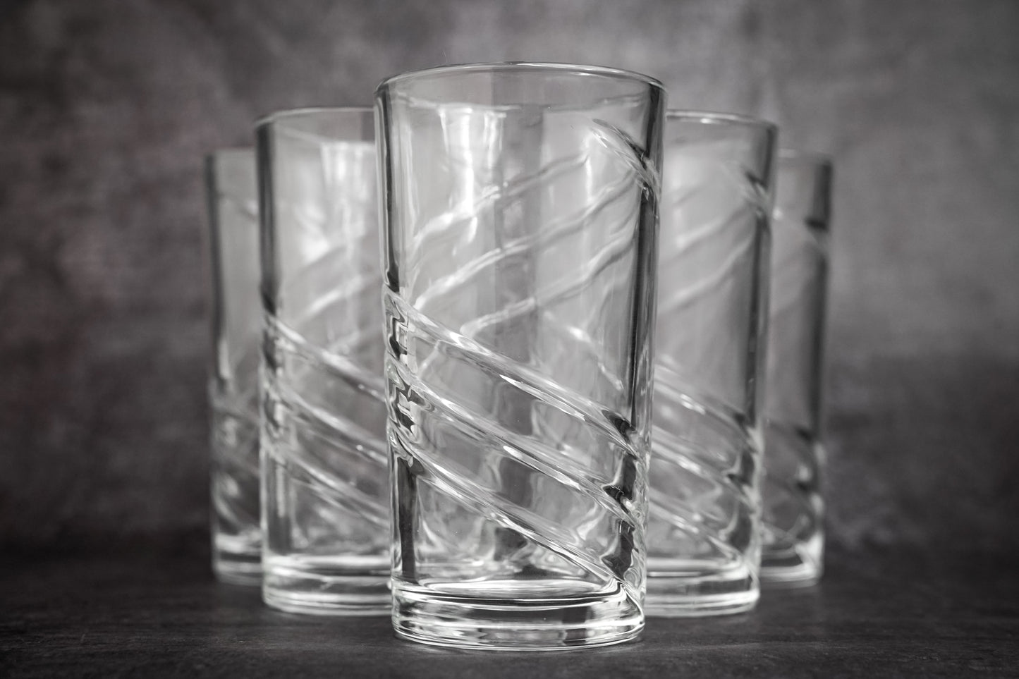 Clear Swirl Drinking Glass - Modern, Stylish Design