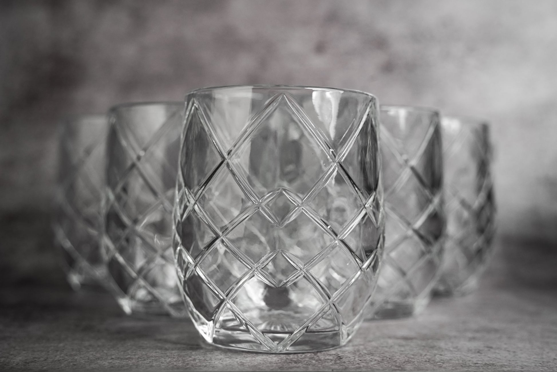Diamond Pattern Drinking Glass - Elegant, Classic Design