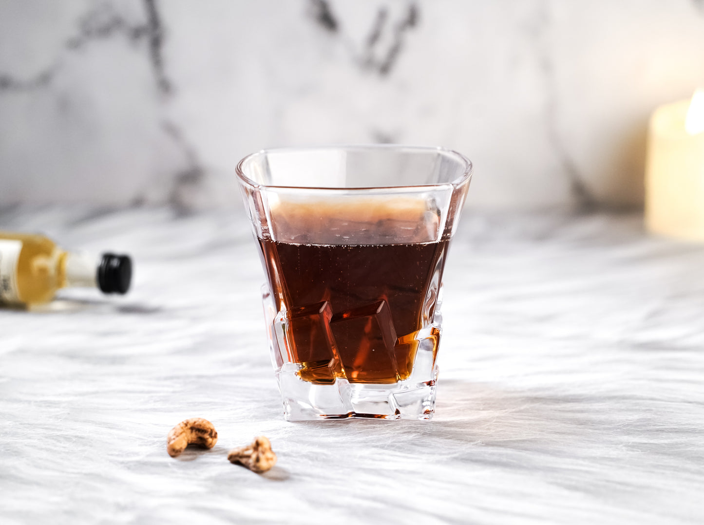 Geometric Drinking Glass - Modern, Unique, Transparent Design